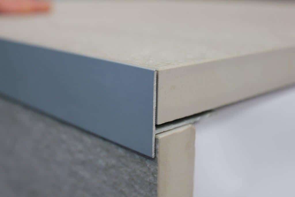 Devaud – Profilés pour terrasses et balcons