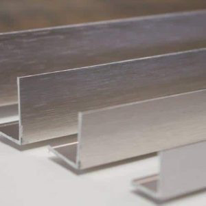 Cornières de protection aluminium et inox
